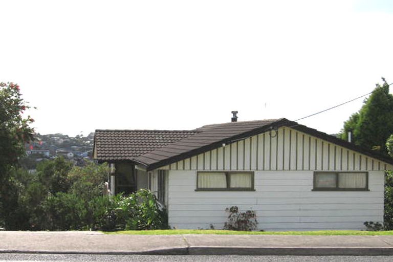 Photo of property in 59a Sunset Road, Totara Vale, Auckland, 0632