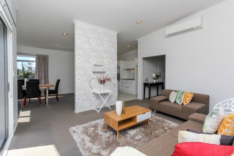 Photo of property in 16 Buller Street, New Plymouth, 4310