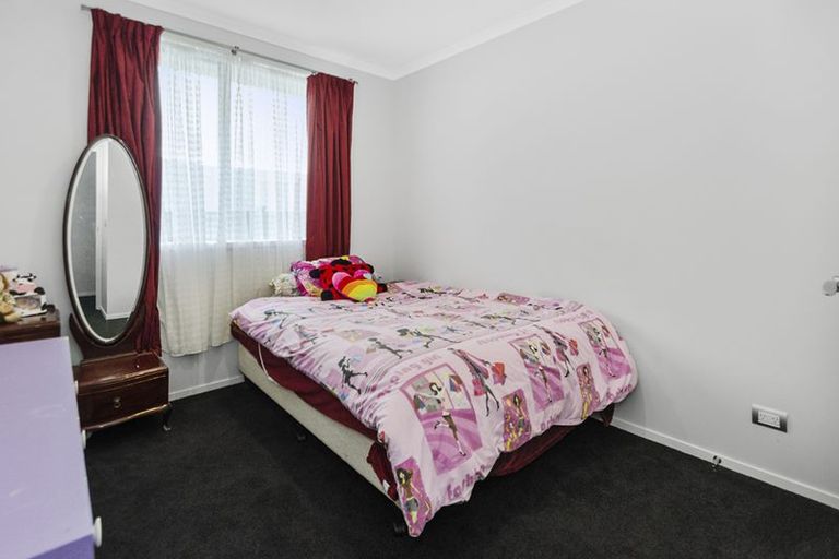 Photo of property in 8 Balmore Crescent, Pokeno, 2402