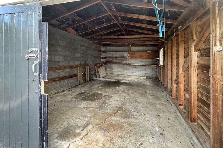 Photo of property in 12 Batt Street, West End, Palmerston North, 4410