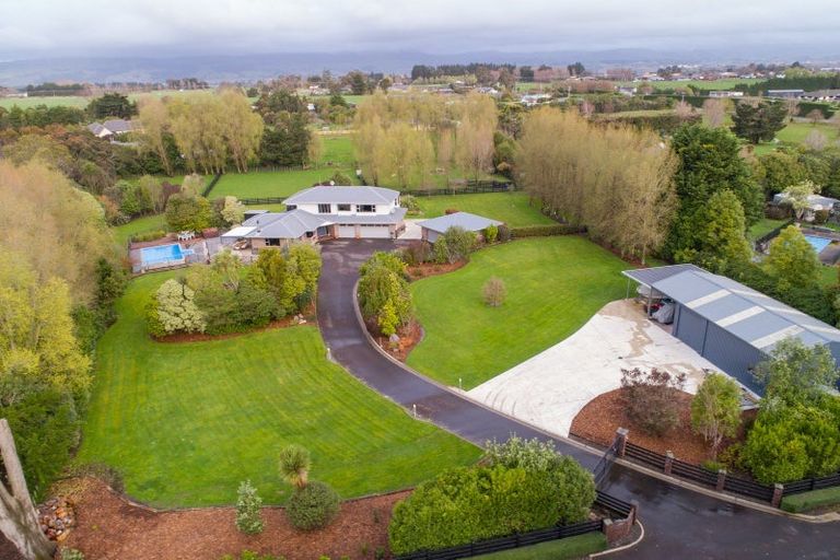 Photo of property in 136 Tutaki Road, Kelvin Grove, Palmerston North, 4470