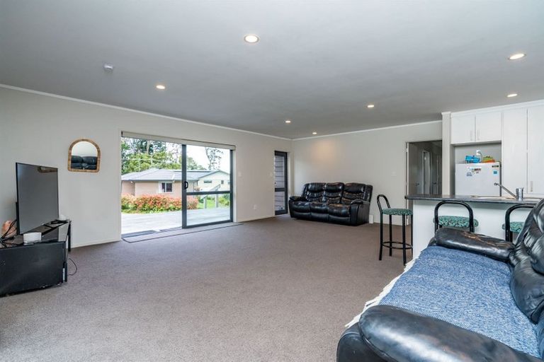 Photo of property in 11 Wharuka Glade, Mangawhai, 0505