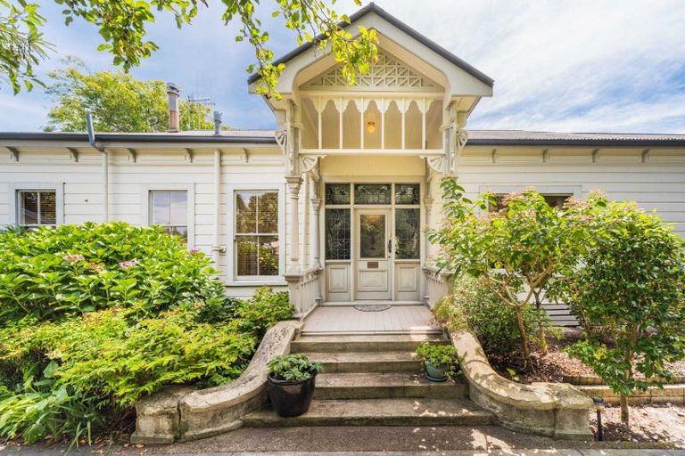 Photo of property in 190 Victoria Avenue, Hokowhitu, Palmerston North, 4410