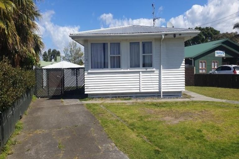 Photo of property in 60 Girven Road, Mount Maunganui, 3116