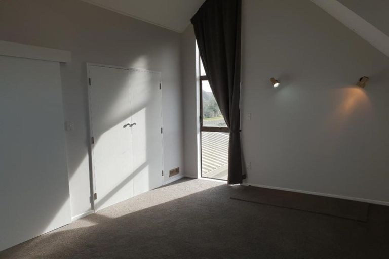 Photo of property in 157 Tait Drive, Greenmeadows, Napier, 4112