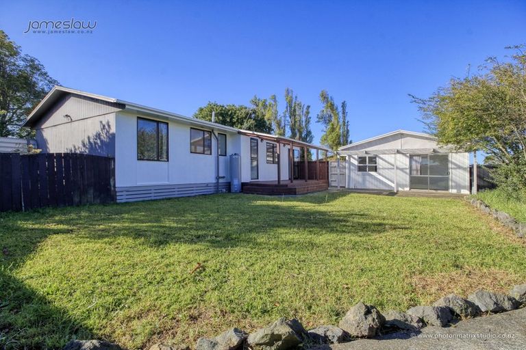 Photo of property in 101 Shifnal Drive, Randwick Park, Auckland, 2105