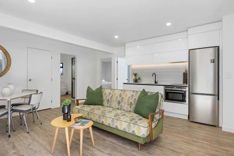 Photo of property in 10 Newton Street, Fitzroy, New Plymouth, 4312