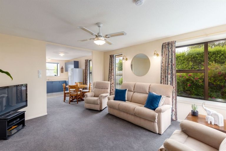 Photo of property in 2/4 Convoy Street, New Brighton, Christchurch, 8083