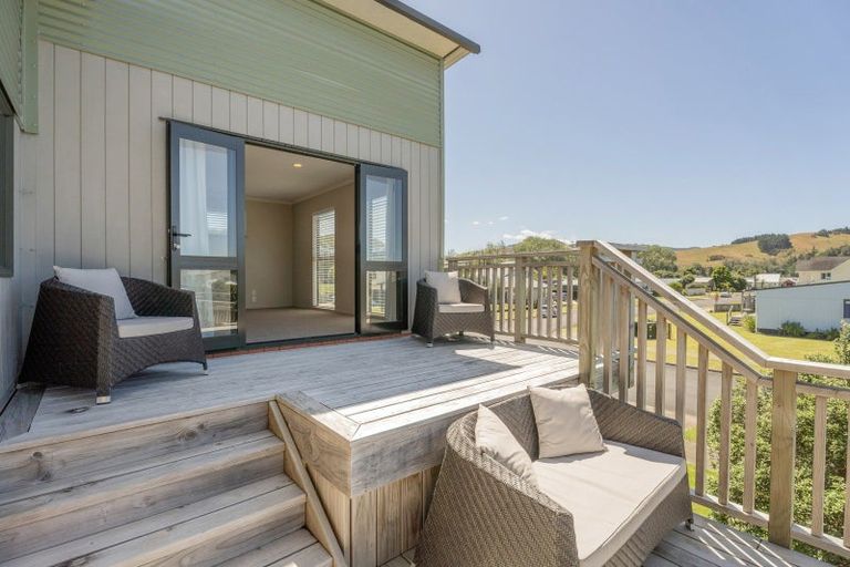 Photo of property in 12 Marlin Street, Whitianga, 3510