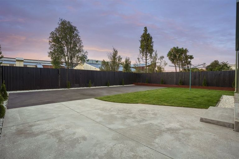 Photo of property in 2/4a Anvers Place, Hoon Hay, Christchurch, 8025