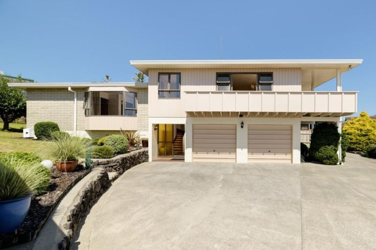 Photo of property in 22 Laing Place, Otumoetai, Tauranga, 3110