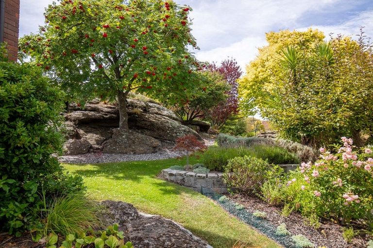 Photo of property in 14 Lanes Road, Bridge Hill, Alexandra, 9320