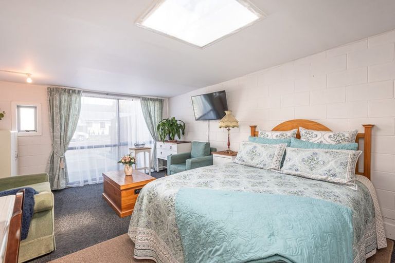 Photo of property in 2/42 Harker Street, Spreydon, Christchurch, 8024