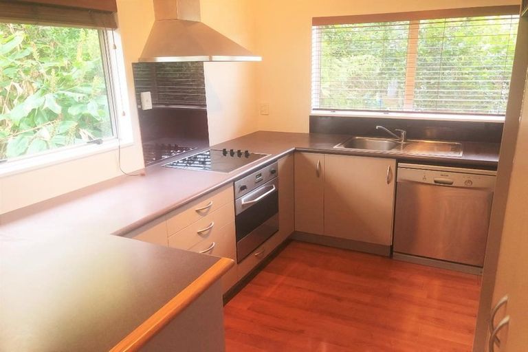 Photo of property in 1/57b Woodlands Crescent, Browns Bay, Auckland, 0630