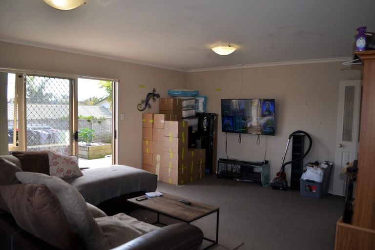 Photo of property in 142 Waitaha Road, Welcome Bay, Tauranga, 3112