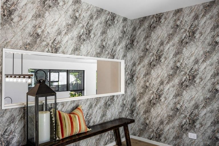 Photo of property in 8 Kapuka Lane, Kennedys Bush, Christchurch, 8025