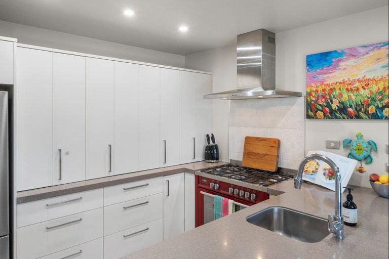 Photo of property in 5 Henley Close, Rolleston, 7614