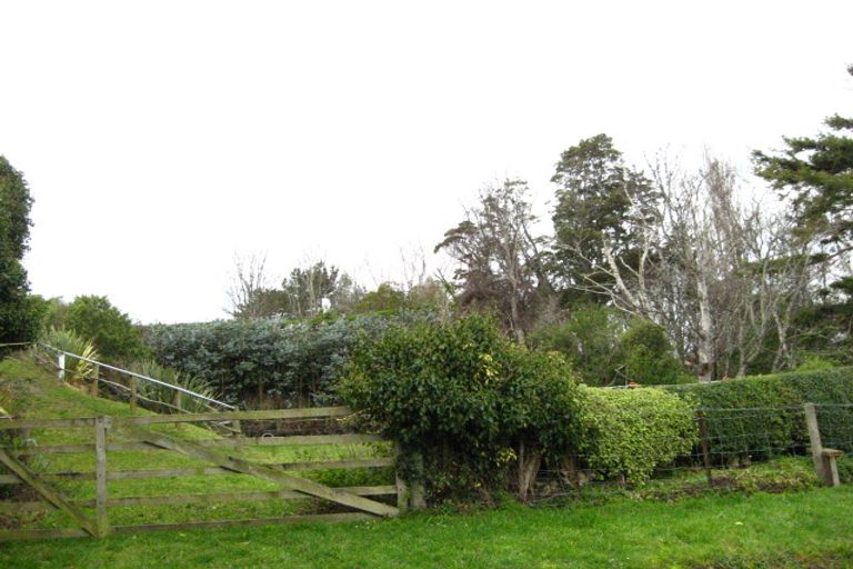 Photo of property in 10 Bank Road, Warrington, Waikouaiti, 9471