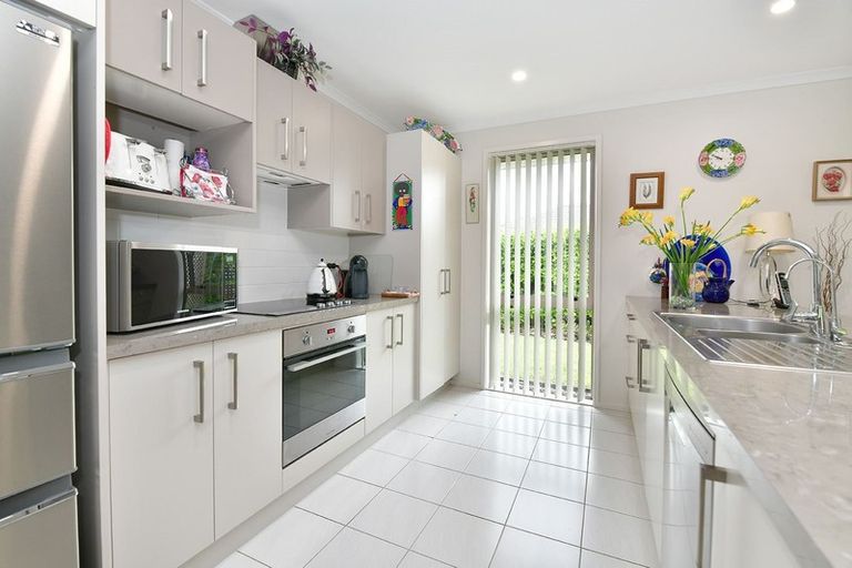 Photo of property in 4 Parkdale Close, Snells Beach, 0920