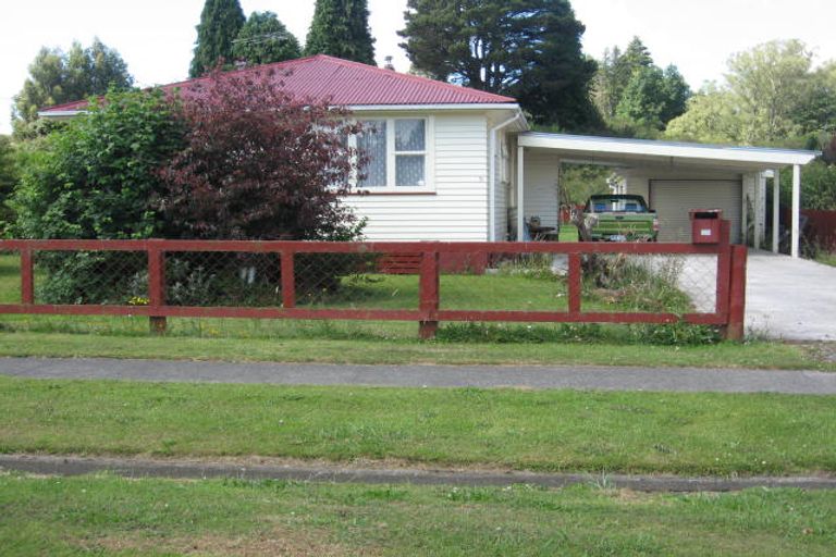 Property details for 111 Seddon Street, Raetihi, 4632