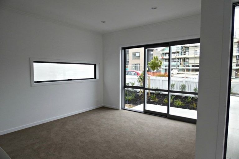 Photo of property in 24 Saltmarsh Road, Hobsonville, Auckland, 0616
