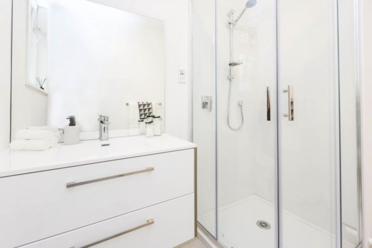 Photo of property in 1/19 Clouston Park Road, Clouston Park, Upper Hutt, 5018