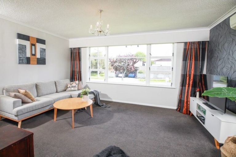 Photo of property in 82 Urlich Avenue, Melville, Hamilton, 3206