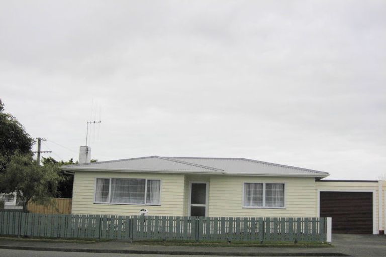 Photo of property in 37 Parker Avenue, Levin, 5510