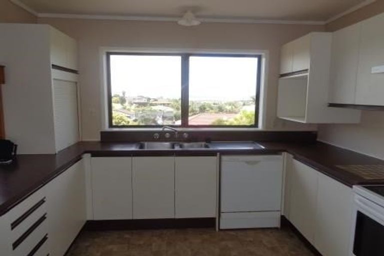 Photo of property in 247 Hobsonville Road, Hobsonville, Auckland, 0618