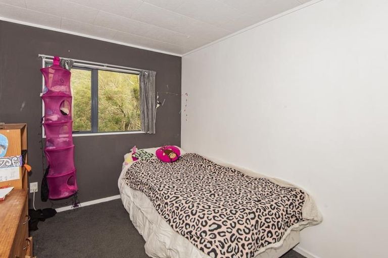 Photo of property in 19b Ogle Crescent, Te Kamo, Whangarei, 0112