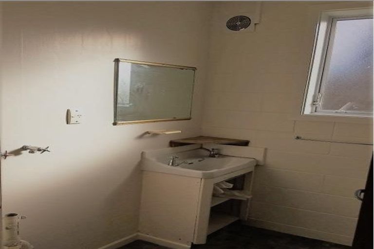 Photo of property in 473a Gloucester Street, Linwood, Christchurch, 8011