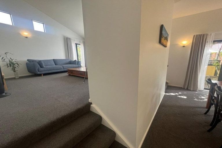 Photo of property in 6 Hoya Court, Henderson, Auckland, 0610