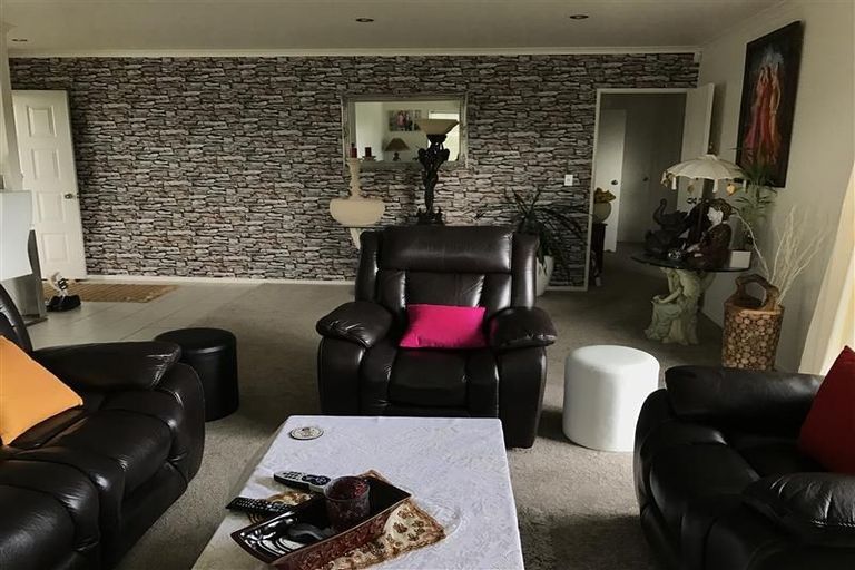 Photo of property in 7 Grangewood Close, Favona, Auckland, 2024