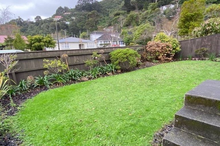 Photo of property in 50 Norton Park Avenue, Fairfield, Lower Hutt, 5011