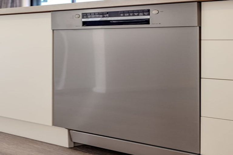 Photo of property in 41 Hanmer Crescent, Rangiora, 7400