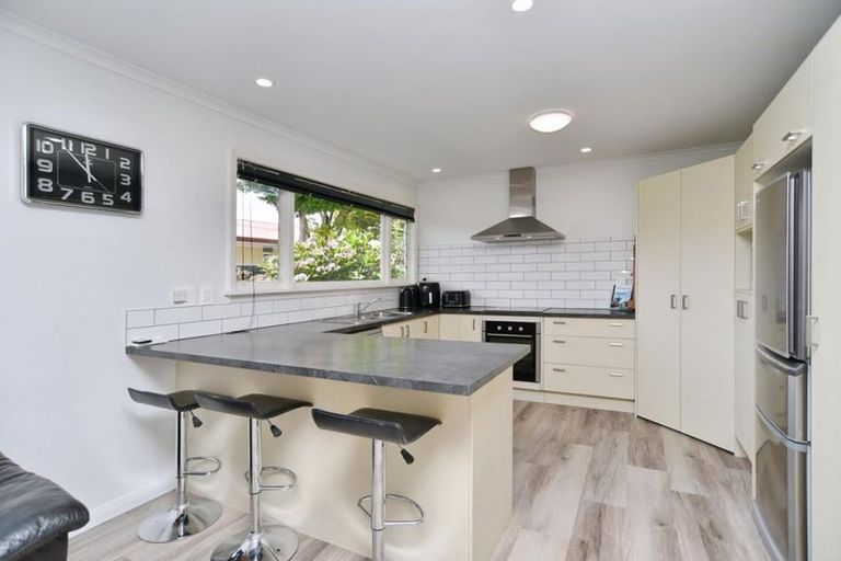 Photo of property in 26 Hadlow Place, Burnside, Christchurch, 8041