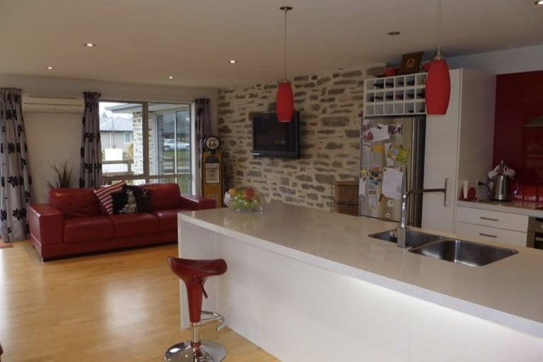 Photo of property in 32 Little Maude Drive, Lake Hawea, Wanaka, 9382