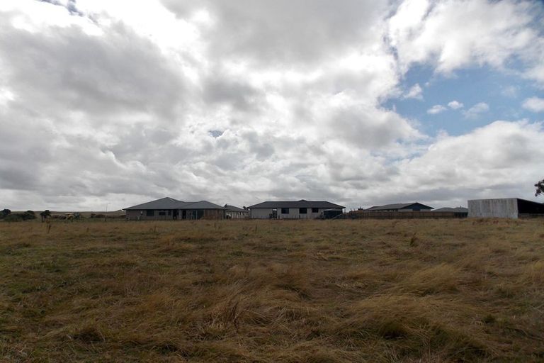 Photo of property in 227 Bridge Street, Bulls, 4818