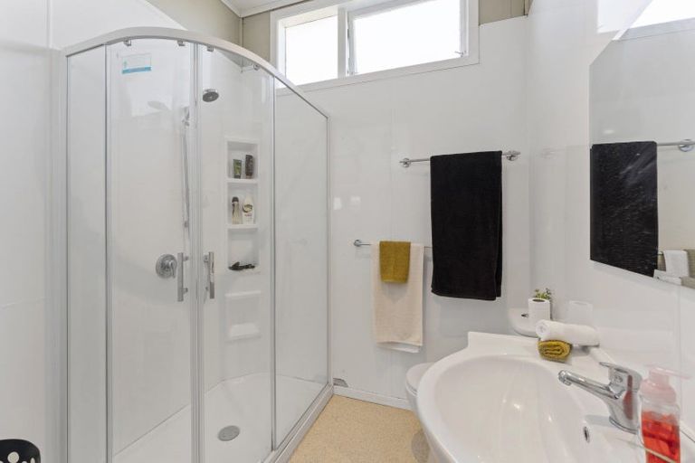 Photo of property in 3/26 Park Avenue, Titahi Bay, Porirua, 5022