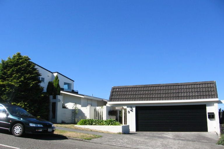 Photo of property in 3 Kabul Street, Khandallah, Wellington, 6035