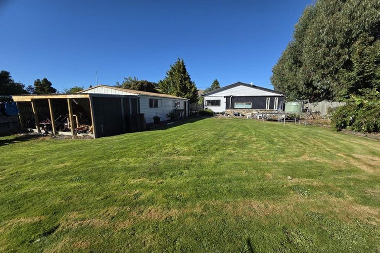 Photo of property in 12 Halsey Street, Clinton, 9534