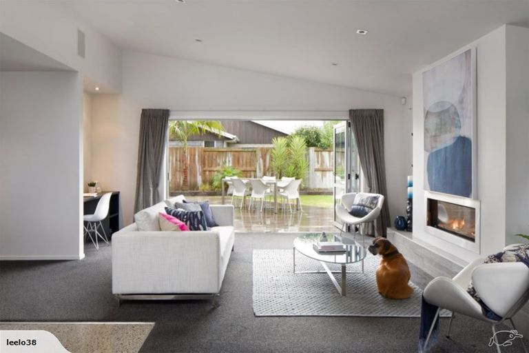 Photo of property in 6 Coutts Street, Papamoa Beach, Papamoa, 3118