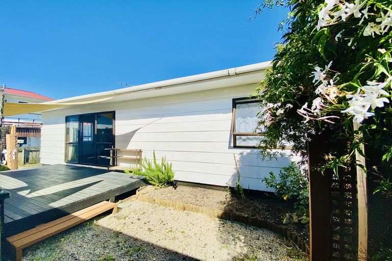 Photo of property in 2/142 Saint Vincent Street, Toi Toi, Nelson, 7010