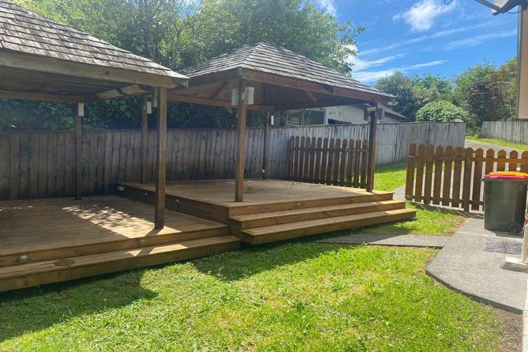 Photo of property in 22 Wicklam Lane, Greenhithe, Auckland, 0632