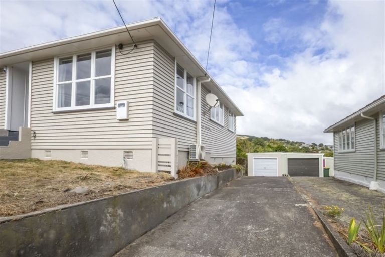 Photo of property in 18 Gear Terrace, Ranui, Porirua, 5024