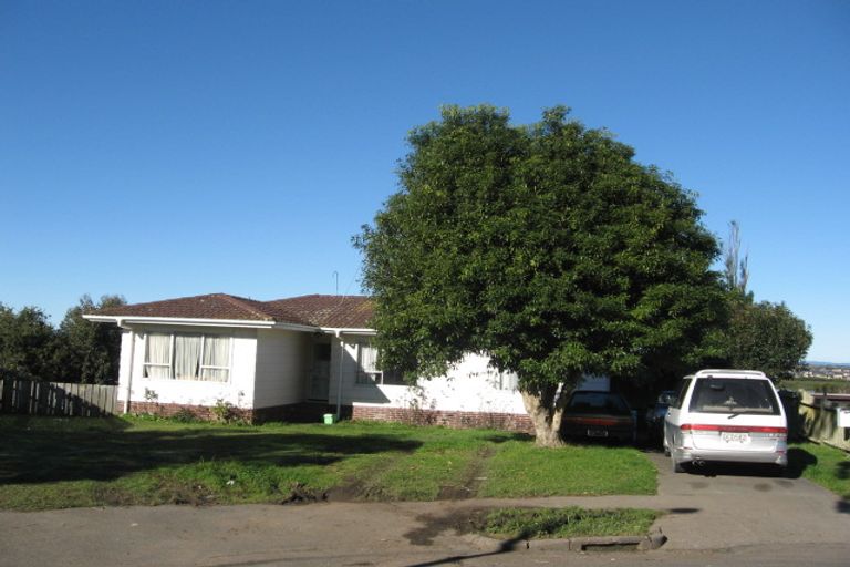 Photo of property in 11 Siska Place, Wattle Downs, Auckland, 2103