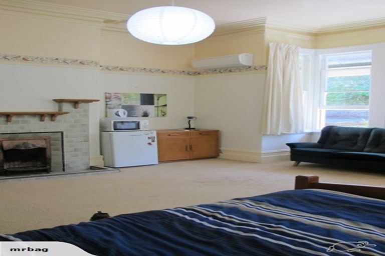 Photo of property in 12 Heriot Row, Dunedin Central, Dunedin, 9016