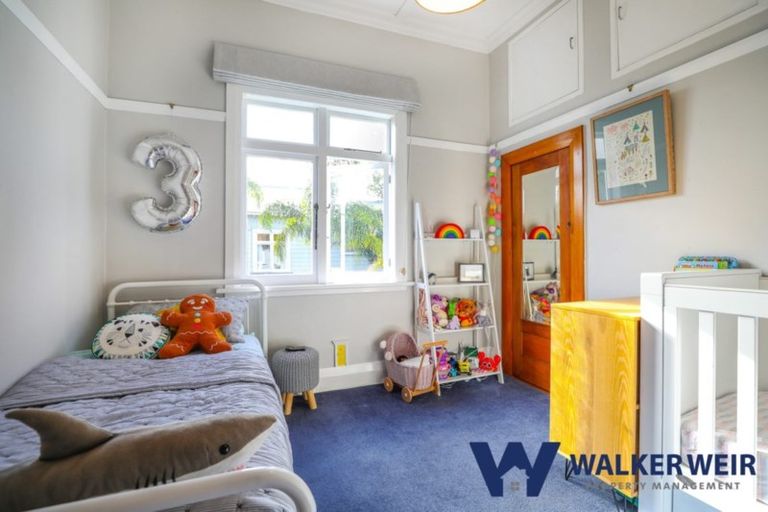 Photo of property in 6 Powell Street, Avondale, Auckland, 1026