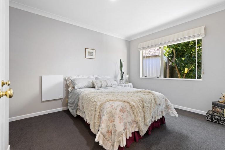 Photo of property in 7 Mcleod Mews, Rototuna, Hamilton, 3210