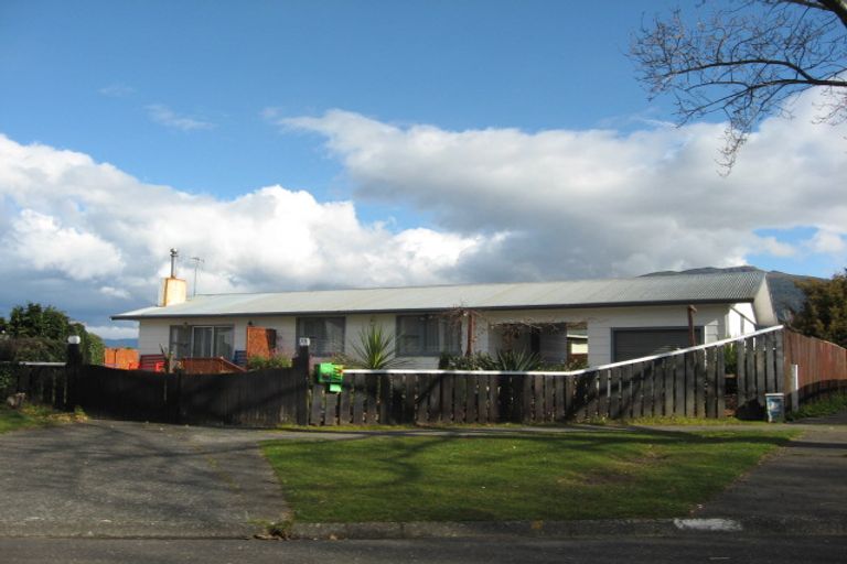 Photo of property in 31 Patikura Place, Turangi, 3334